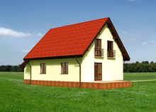 Живописный дом с высоким крыльцом и террасой